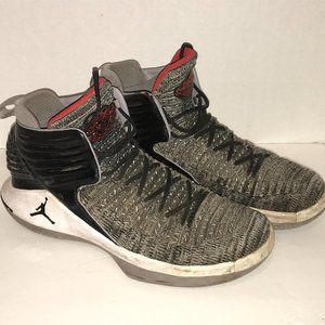 Boys Nike Air Jordan XXXII AA1254-002 Grey White Black Size 7US 6UK